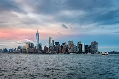 Birthday yacht party in NYC