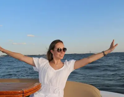 Party boat rental in Brooklyn